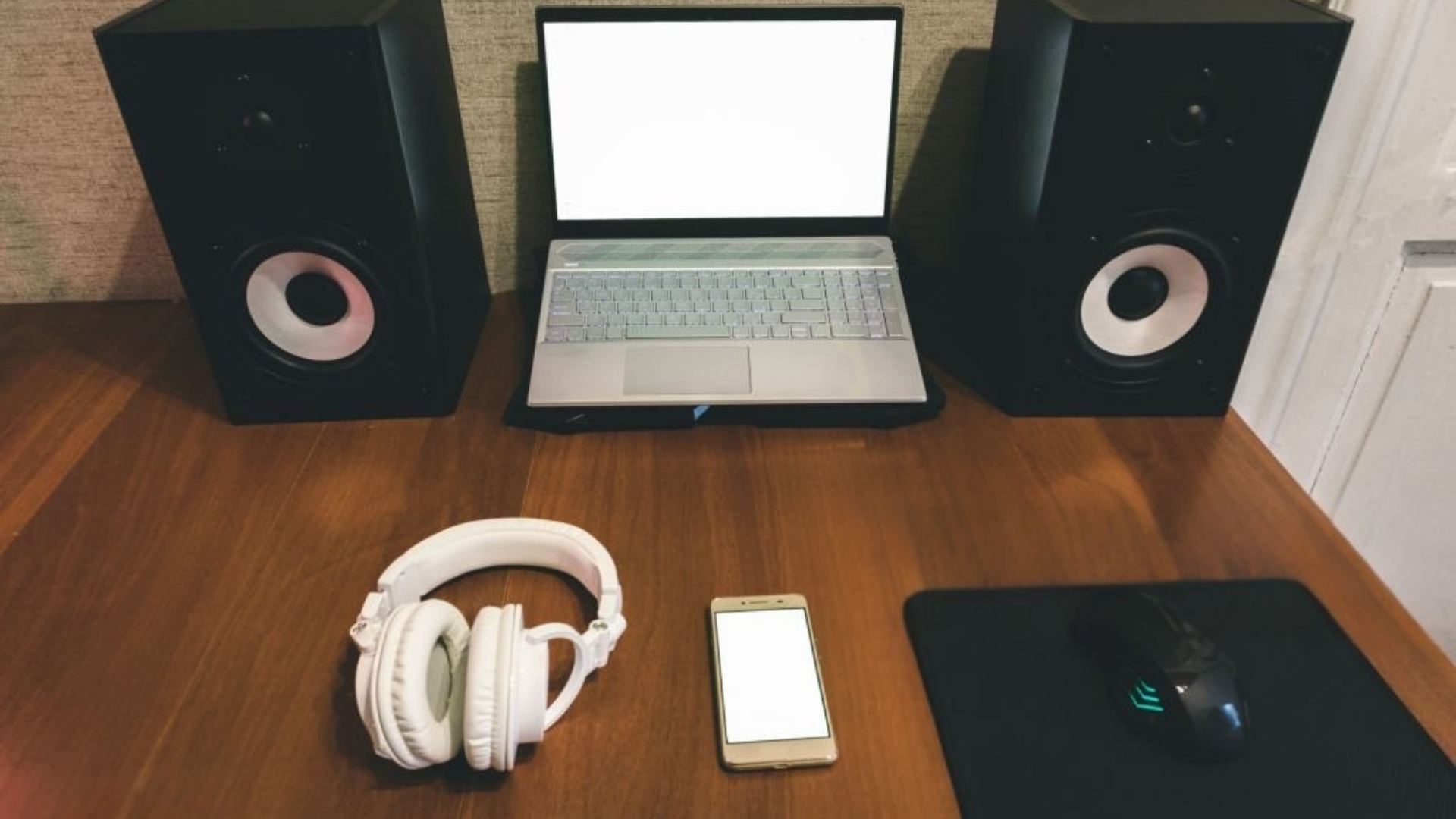 Can you connect any wireless subwoofer to a soundbar